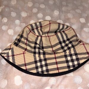 Burberry Classic Tan Plaid Reversible Bucket Hat - PRE-OWNED